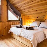 Casa de Férias Luxusní Srub Až 24 Lůžek - Sruby-lipno *