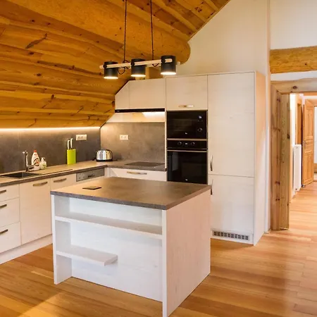 Prázdninový dům Luxusní Srub Až 24 Lůžek - Sruby-lipno *