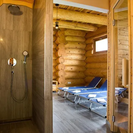 Prázdninový dům Luxusní Srub Až 24 Lůžek - Sruby-lipno